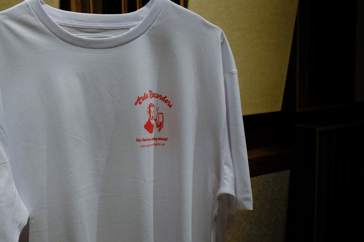 Arda Recorders Analog Tee Relaxed T-Shirt White front close-up